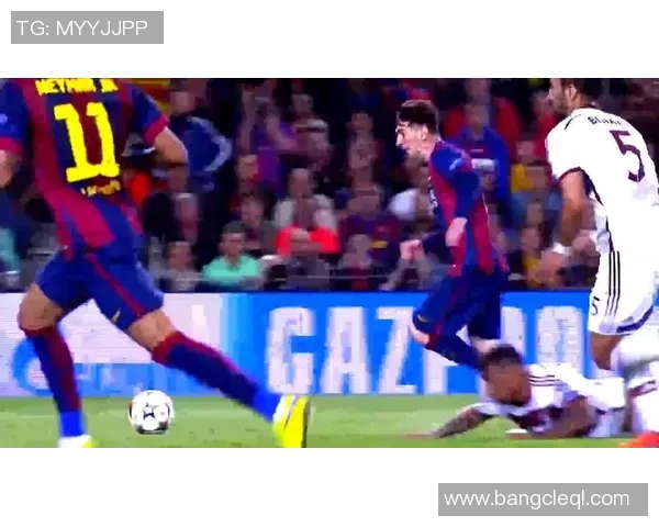 最优秀足球明星身体素质分析与数据对比研究