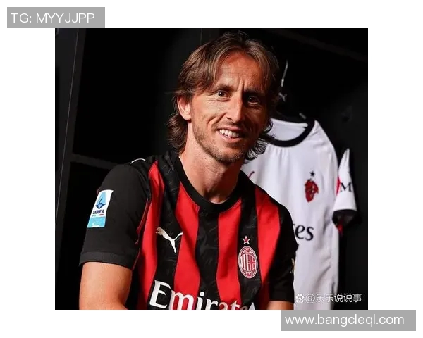 意大利AC米兰足球明星的辉煌历程与传奇故事揭秘 意大利AC米兰足球明星的辉煌历程与传奇故事揭秘