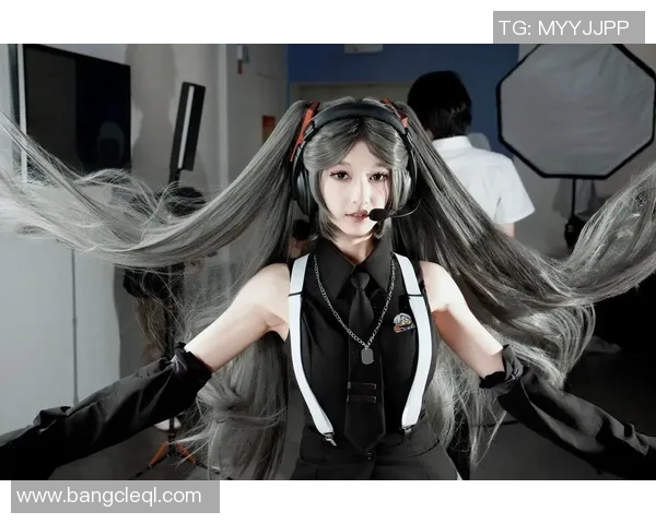 漫展上那些身着足球明星COS服的玩家们引发的热潮与讨论 漫展上那些身着足球明星COS服的玩家们引发的热潮与讨论