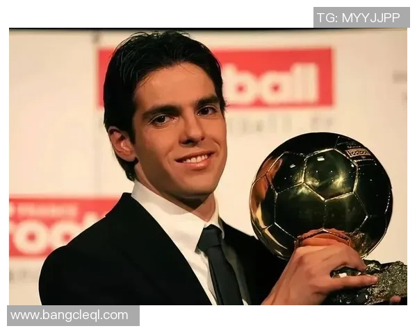 探索欧冠足球明星卡片的魅力与收藏价值解析 探索欧冠足球明星卡片的魅力与收藏价值解析