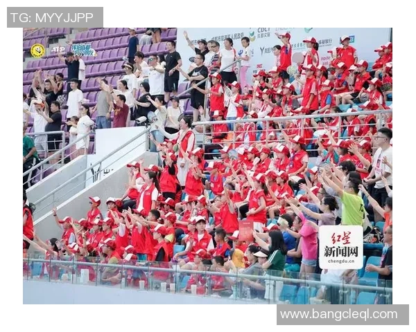 成都网球队实力揭秘：网球巨献背后的训练与奋斗故事