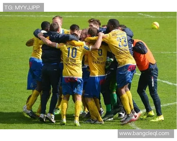 武汉篮球队在大师赛中的拼搏历程与荣耀时刻回顾